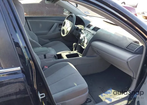 2011 Toyota Camry Le из США, поврежденный, VIN 4T1BF3EK7BU738582